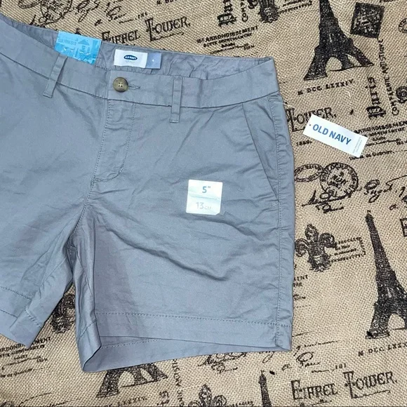 Old Navy NWT! Gray Mid-Rise Chino Mini Short Size 4 - Picture 5 of 10